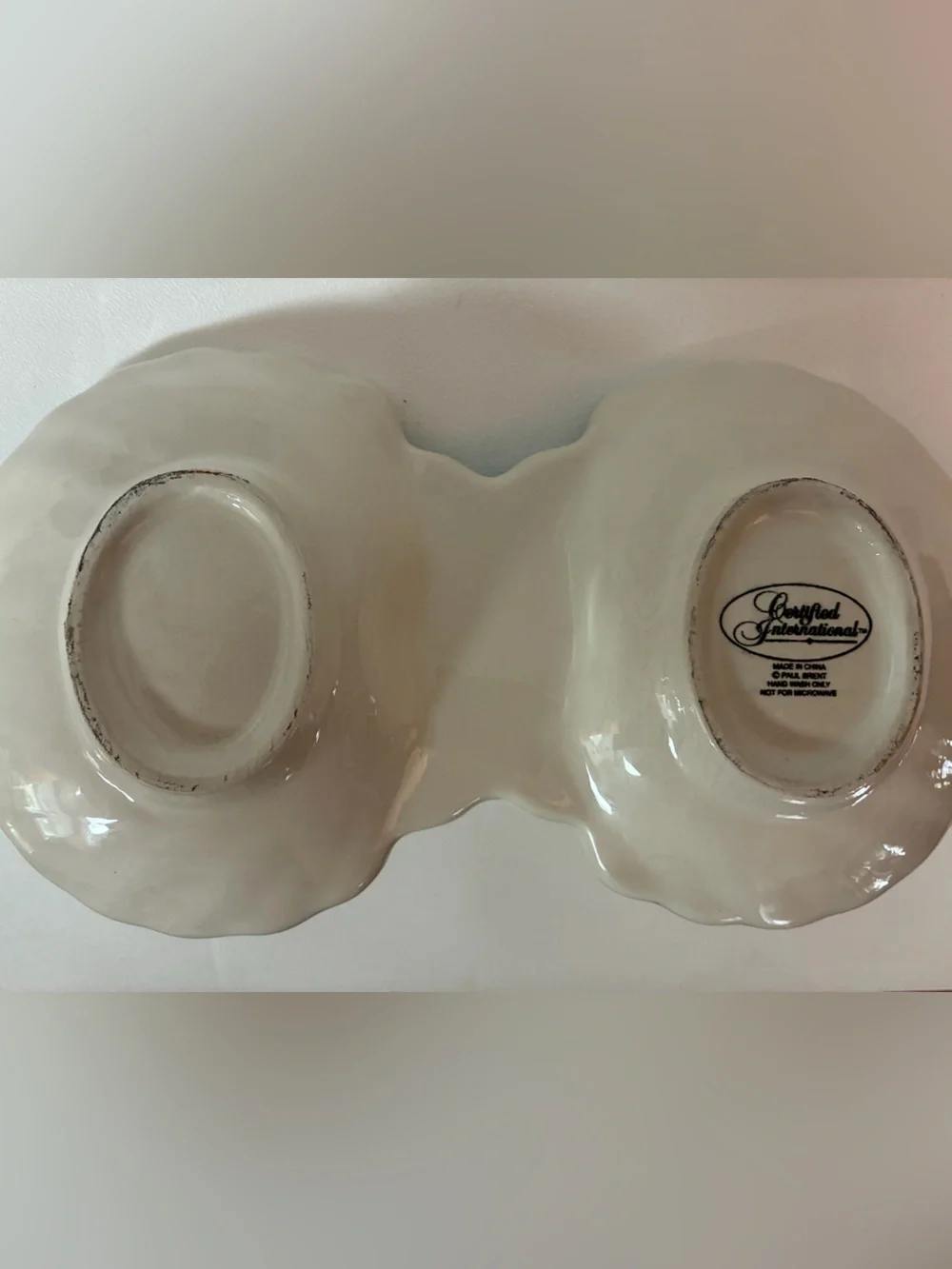 Certified International Playa Shells 3D 2-Section Ceramic Server Paul Brent
